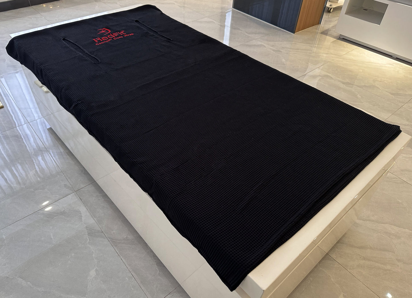 RedFit Cocoon Cozy Wrap