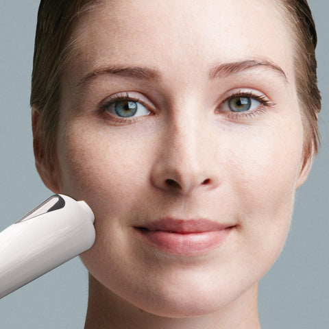 Image of Makeup, Skin & Personal Care UCo Skin Analysis System with Laptop