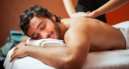 Are You Making the Most of Aromatherapy in Men’s Massage?