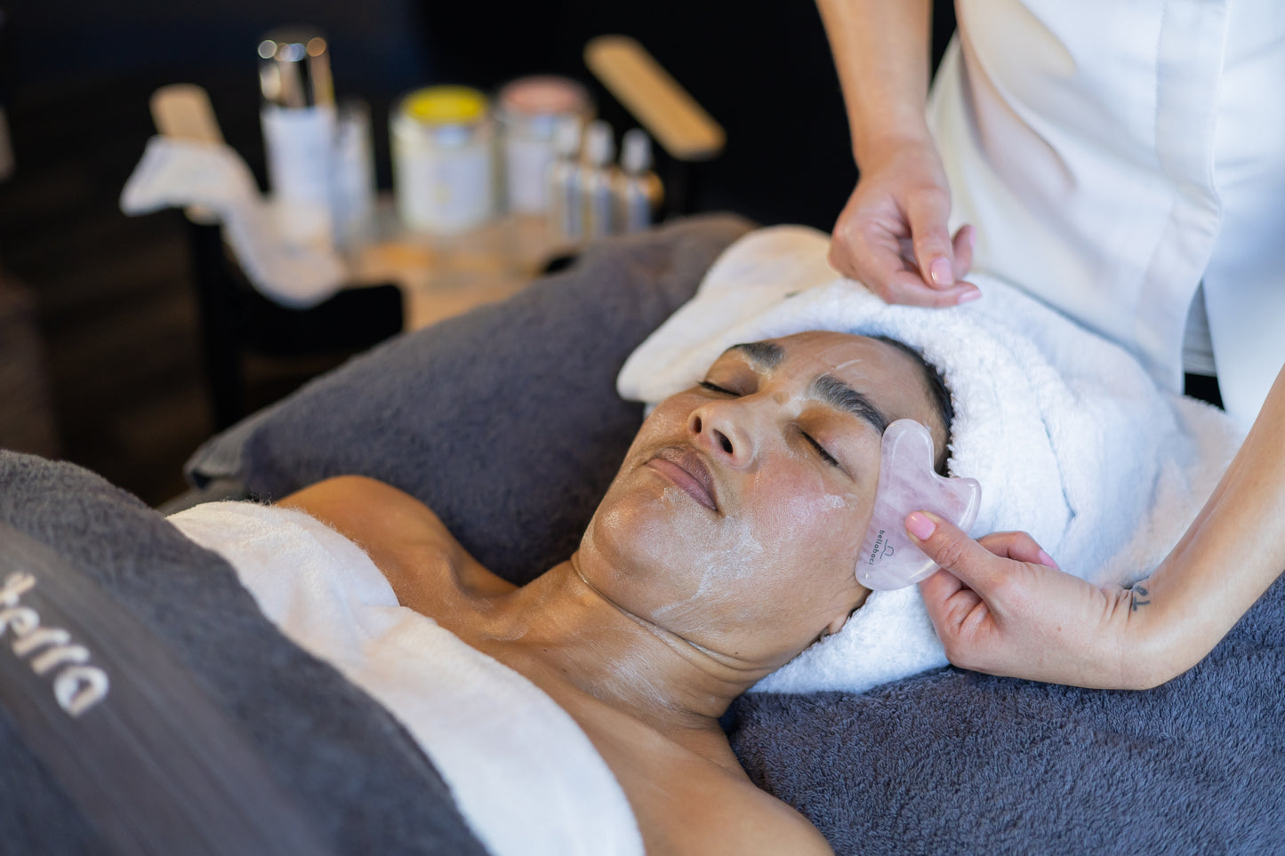 Bellabaci Rose Quartz Gua-Sha Tool, 1 ct