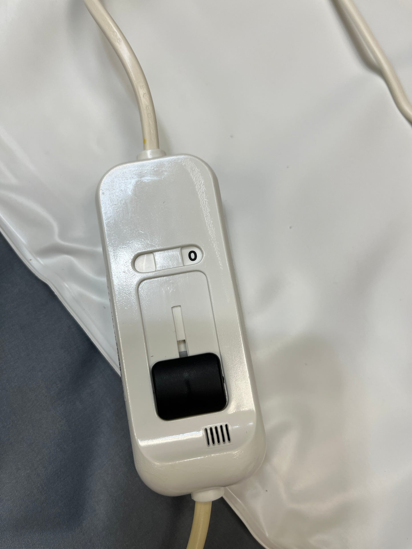 Vinyl 1 Zone Spa Table Heating Pad, 220v, 2-Pin Plug
