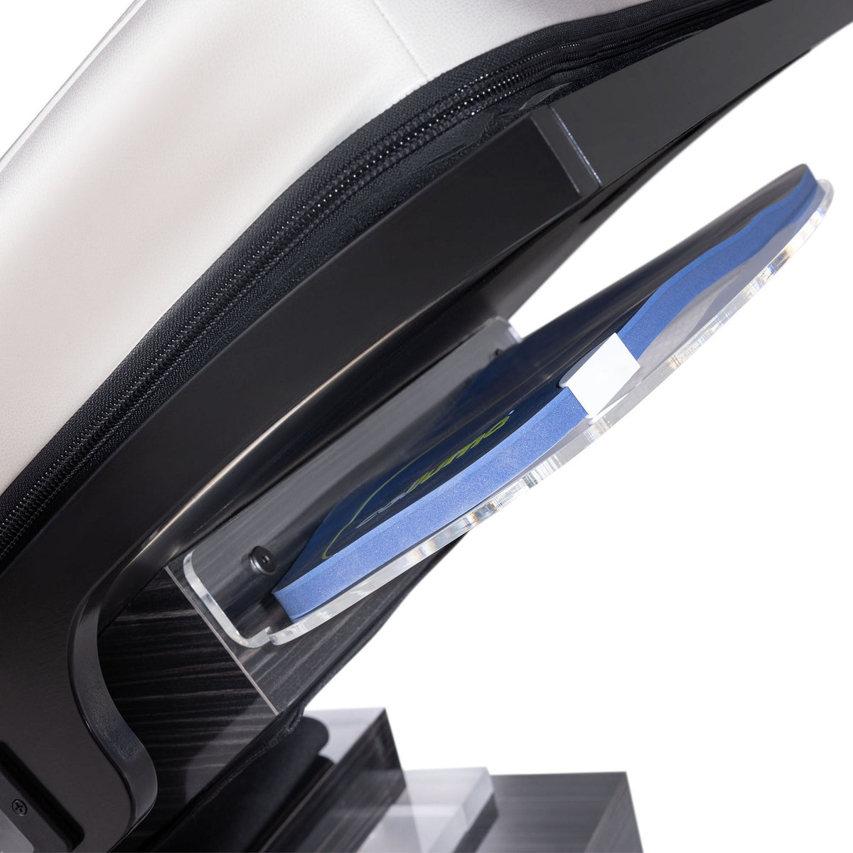 Living Earth Crafts Longevity Reset™ Mind Sync + Celluma® LED Recovery Chair