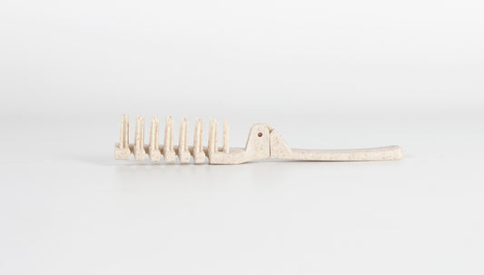 Sustayne Vented Foldable Brush, Wheat Straw