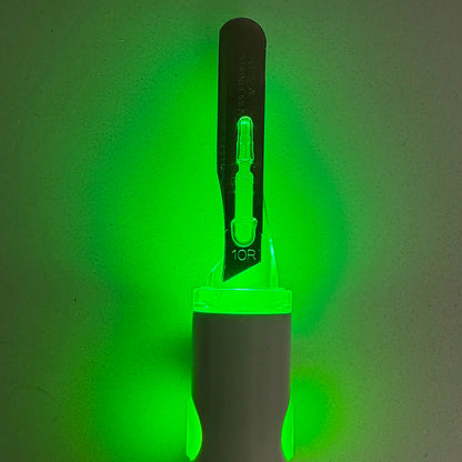 Lumohs Rechargeable Dermaplaning Handle & Cartridge Pro