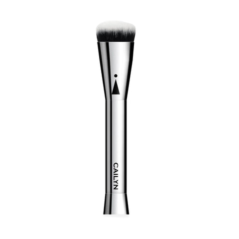 Image of Brushes & Applicators Oval Foundation Cailyn Makeup Brushes