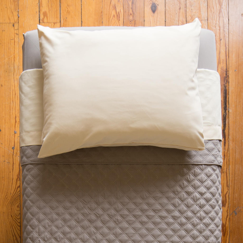 Home & Linens Cream Sposh Pillow Case / Standard