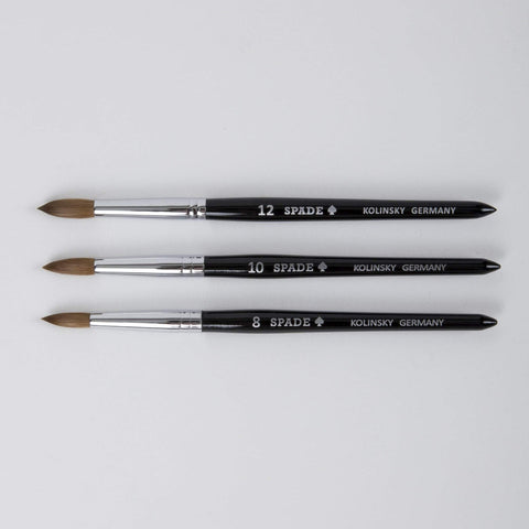 Image of Nail Brushes & Cuticle Pushers Spade Kolinsky Acrylic Brush, Black #8, #10, and #12